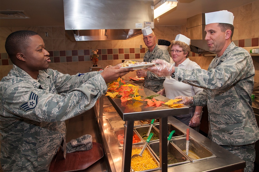 21st Space Wing Thanksgiving Meal