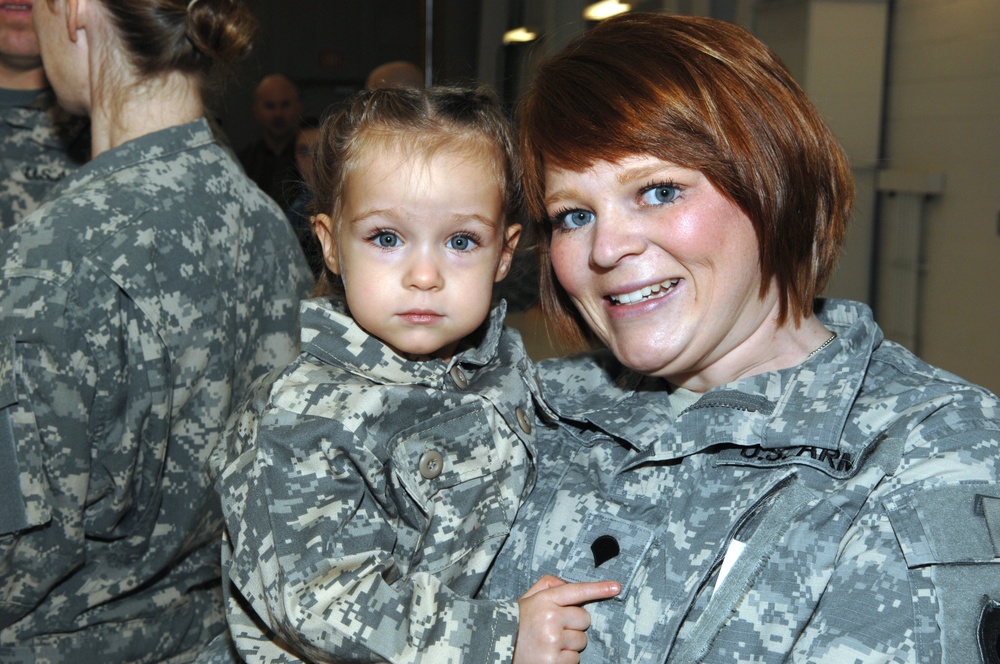 3rd Battalion, 238th Aviation deployment ceremony