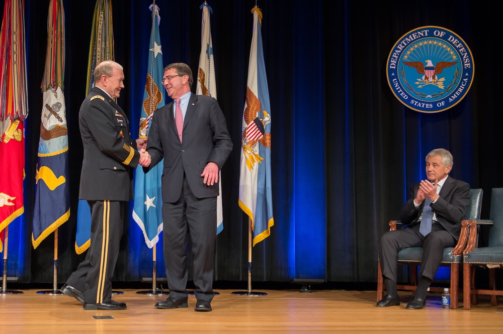 DoD bids Deputy Defense Secretary Carter adieu