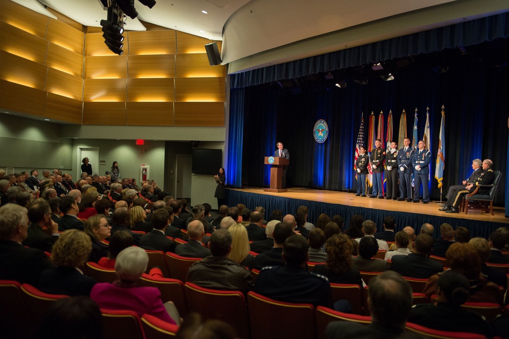 DoD bids Deputy Defense Secretary Carter adieu