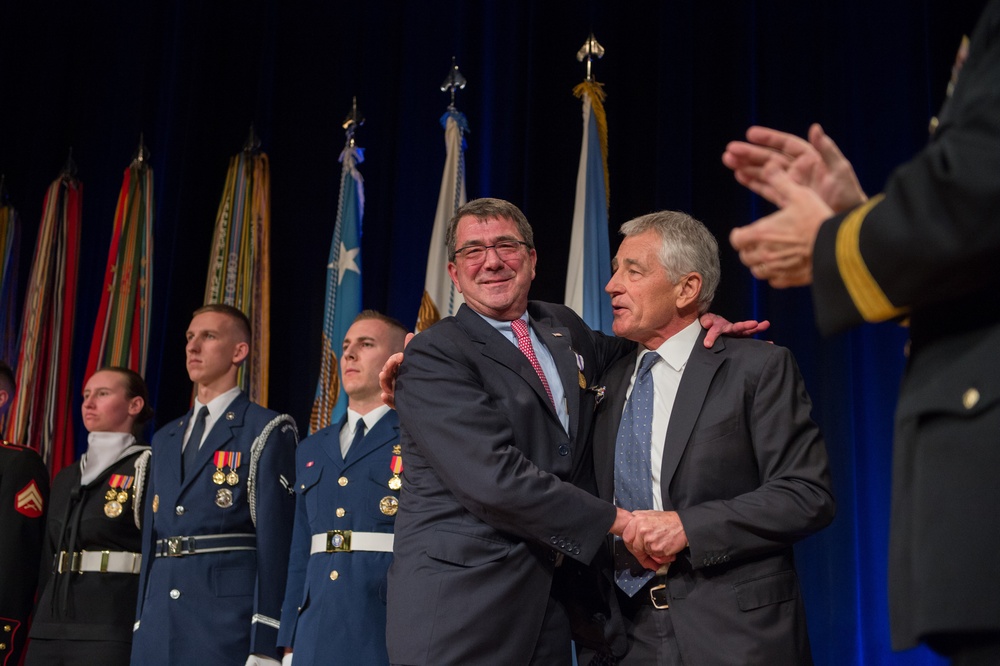 DoD bids Deputy Defense Secretary Carter adieu