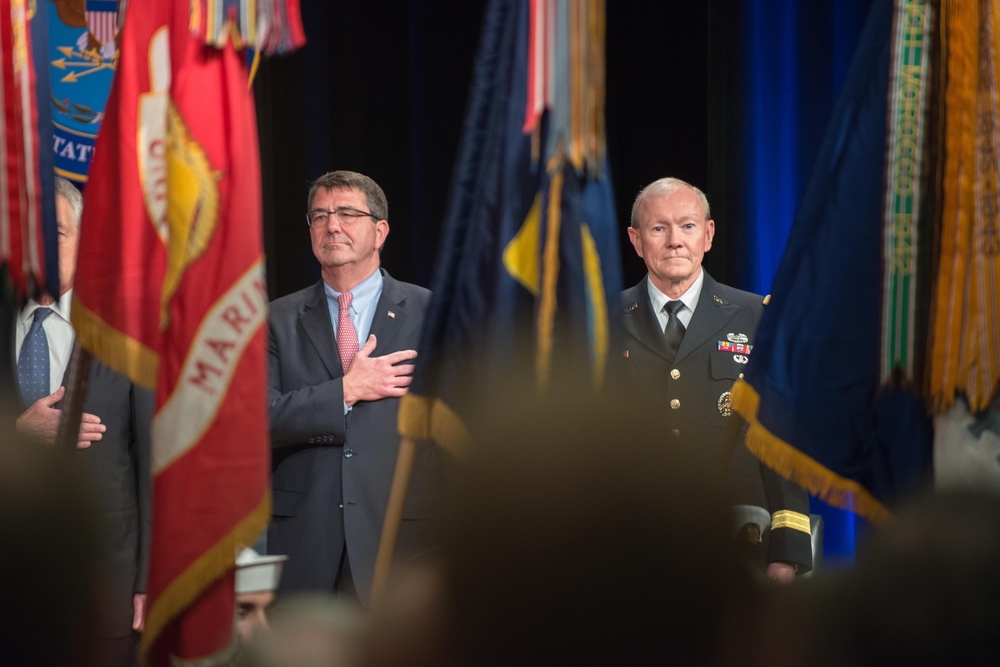 DoD bids Deputy Defense Secretary Carter adieu