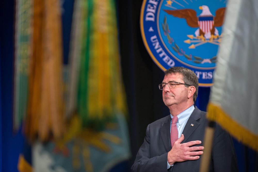 DoD bids Deputy Defense Secretary Carter adieu