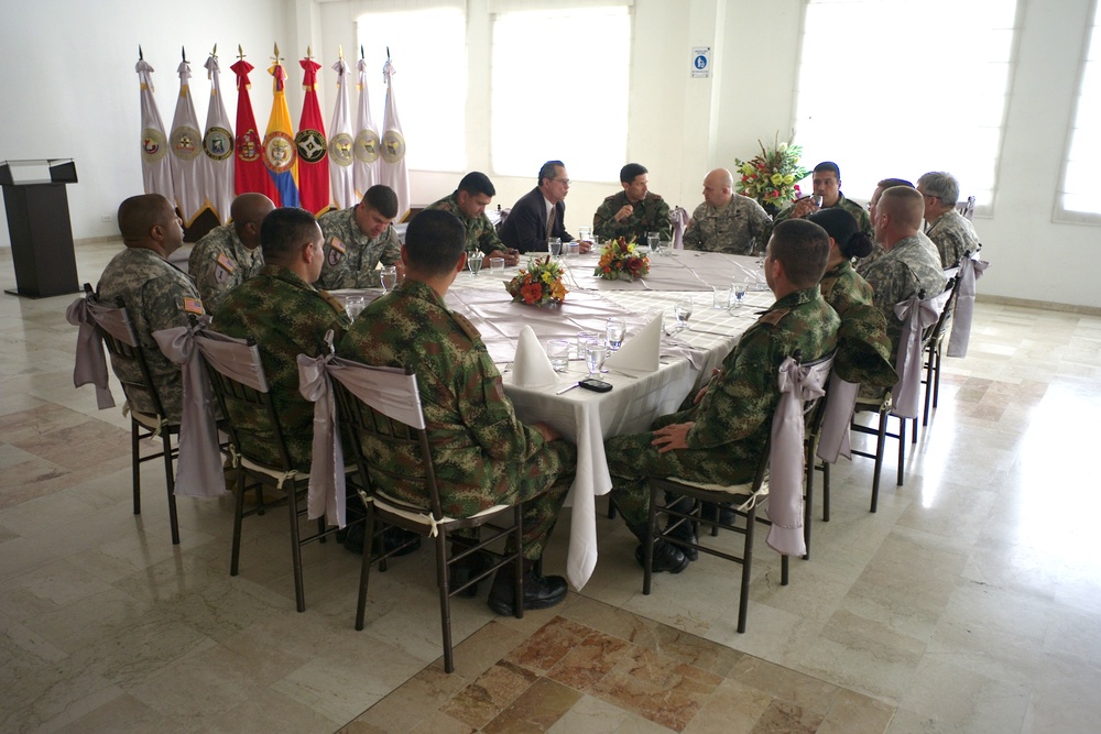 South Carolina National Guard team visits Colombian army's main logistic facility