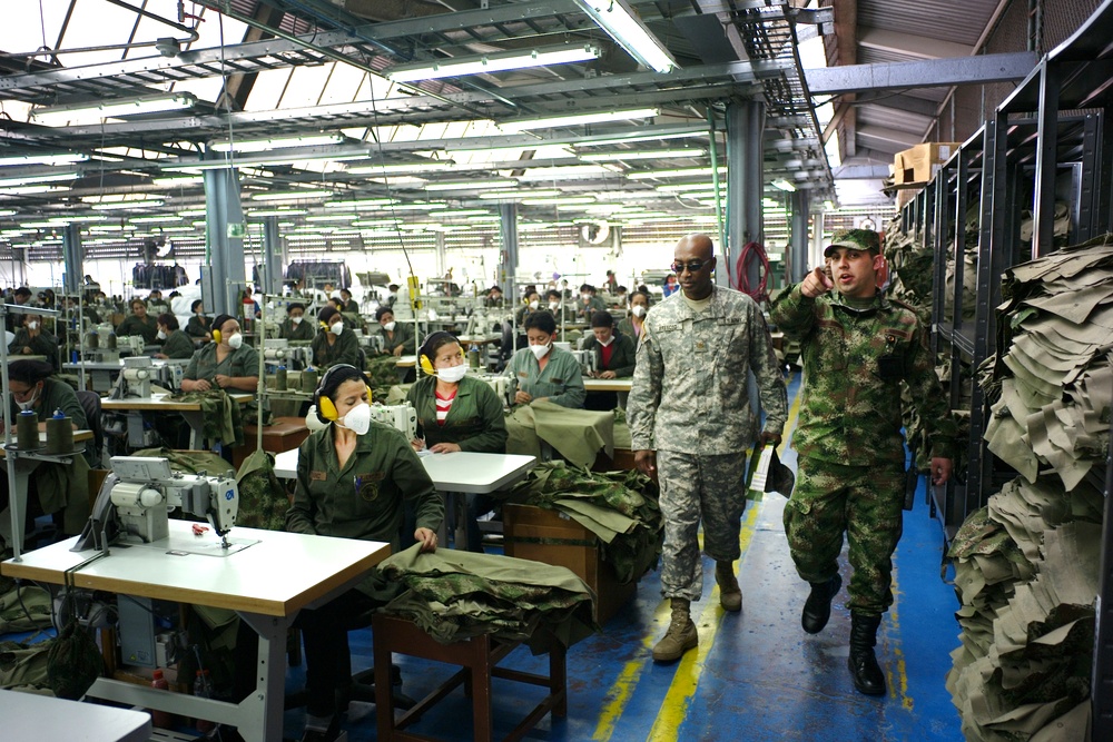 South Carolina National Guard team visits Colombian army's main logistic facility