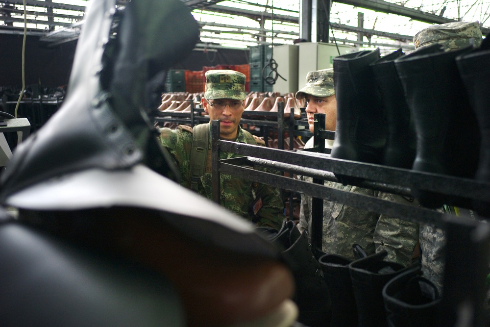 South Carolina National Guard team visits Colombian army's main logistic facility