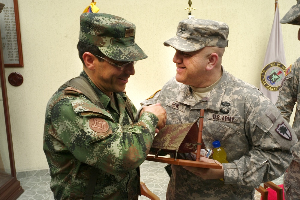 South Carolina National Guard team visits Colombian army's main logistic facility