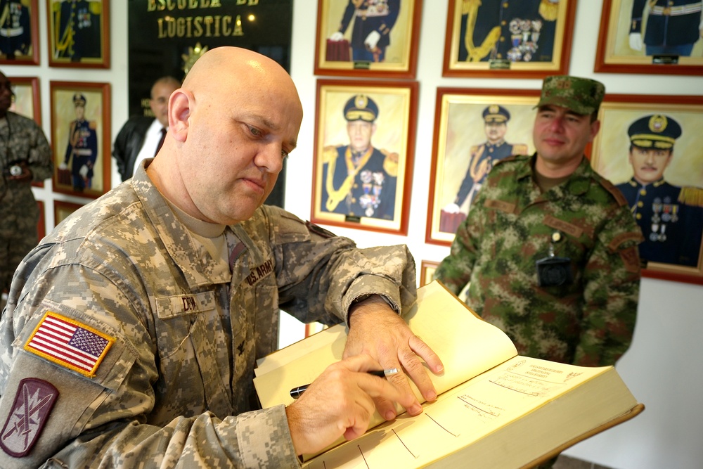 South Carolina National Guard team visits Colombian army's main logistic facility