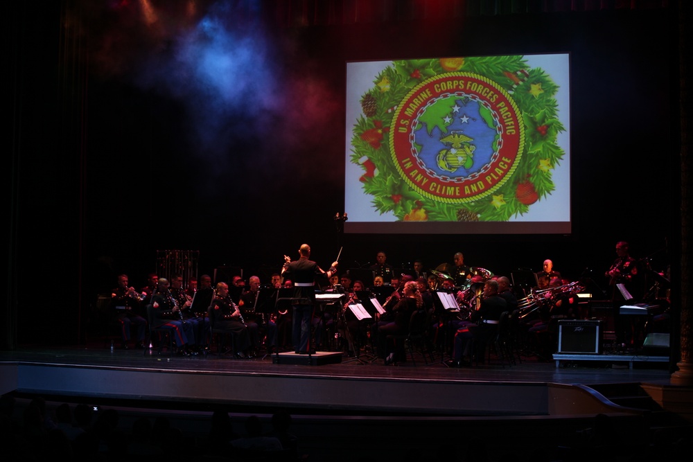 MarForPac, local artists give back to community with Holiday Concert