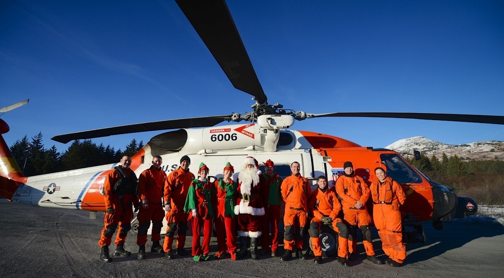 US Coast Guard, Spouses' Association of Kodiak provide services and holiday cheer