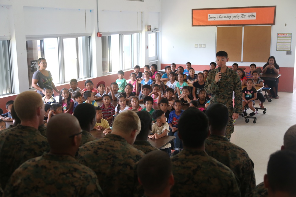 Service members volunteer at Tinian Elementary School