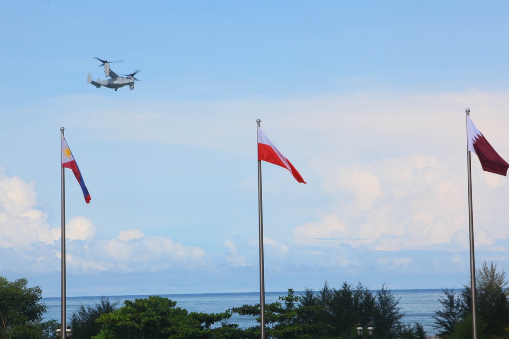 Ospreys perform at BRIDEX 13 air demonstration in Brunei