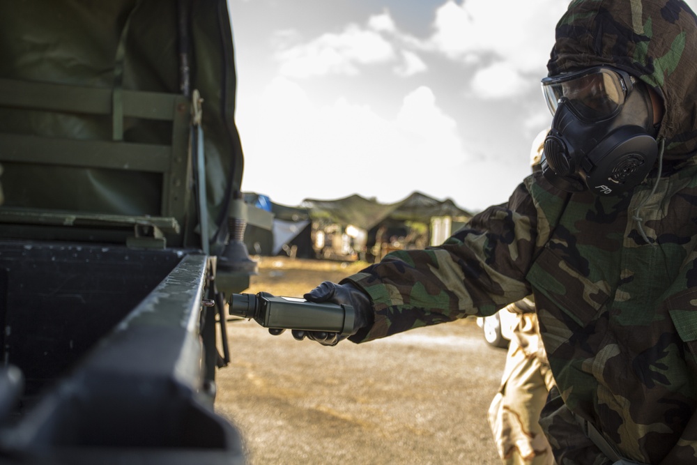CBRN Marines suit up at Exercise Forager Fury II
