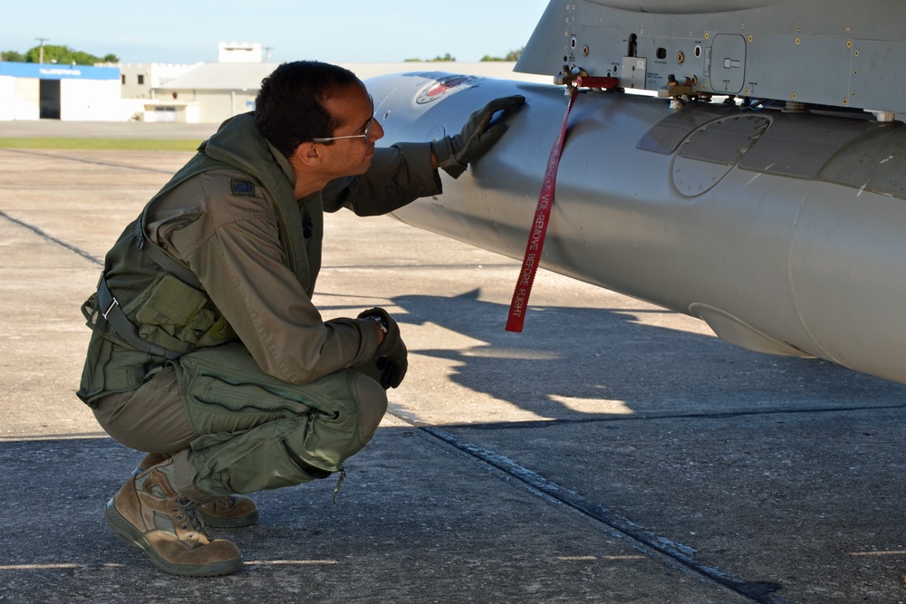Sovereign Skies: Dominican Republic, U.S. airmen participate in exercise to deter, detect, intercept illegal drug traffic in Caribbean