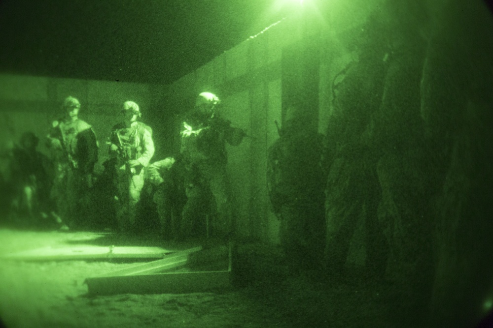 Recon Night Raid