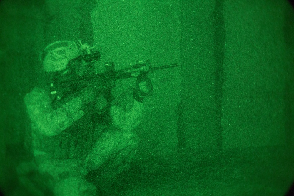 Recon Night Raid