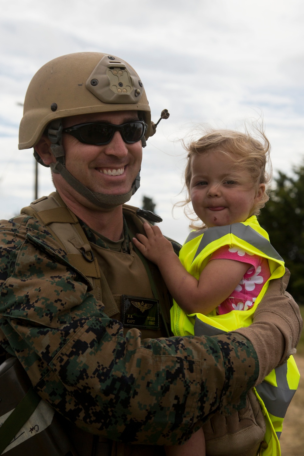 U.S. Marines, New Zealand Soldiers visit preschool during Southern Katipo 2013