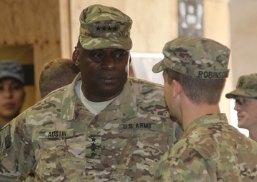 Gen. Austin visits southern Afghanistan