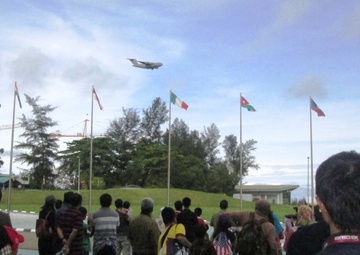 U.S. Air Force C-17 displays capabilities at BRIDEX13 in Brunei