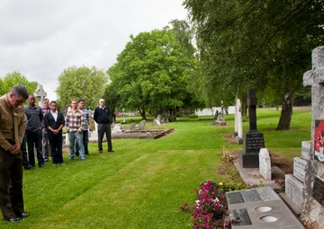 SK13 ends at the grave of New Zealand’s most decorated veteran