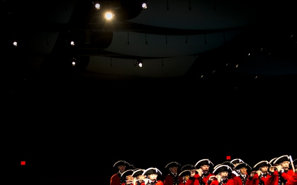 Indian army chief of staff visits with Gen. Ray Odierno