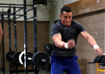 CrossFit Marine ‘throws down’ while training for a SoCal CrossFit competition