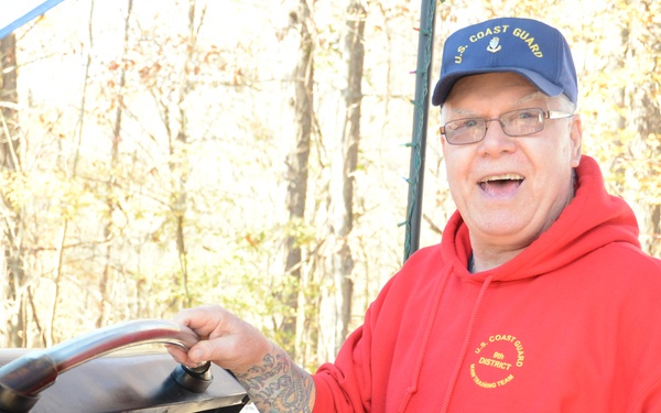 Coast Guard trains at Fort Knox