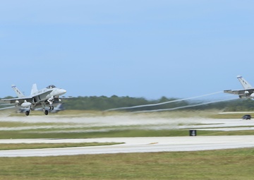 MAG-12 conducts air-to-air training during FFII