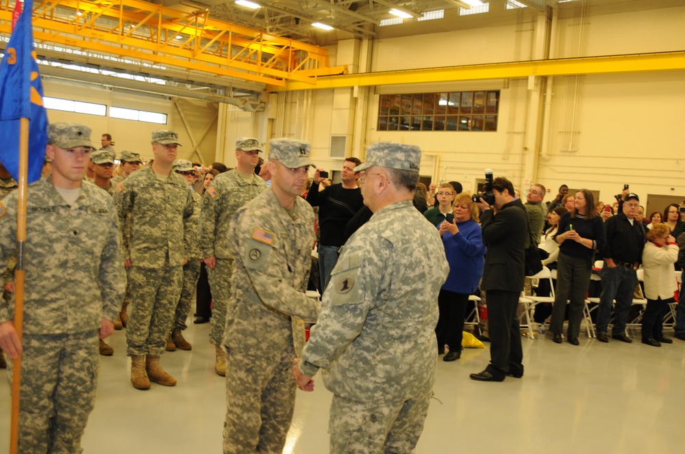 Deployment ceremony 238th Aviation Battalion