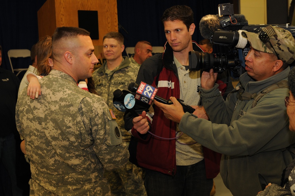 Deployment ceremony 238th Aviation Battalion