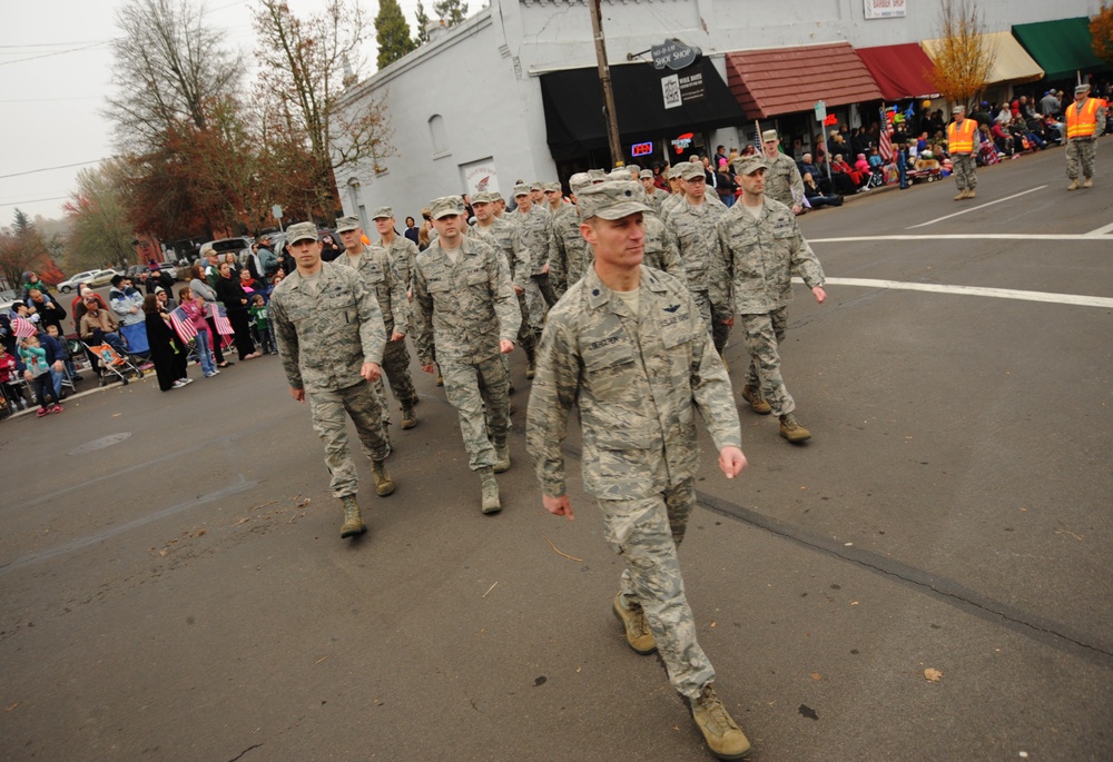 Albany Veterans Day Parade