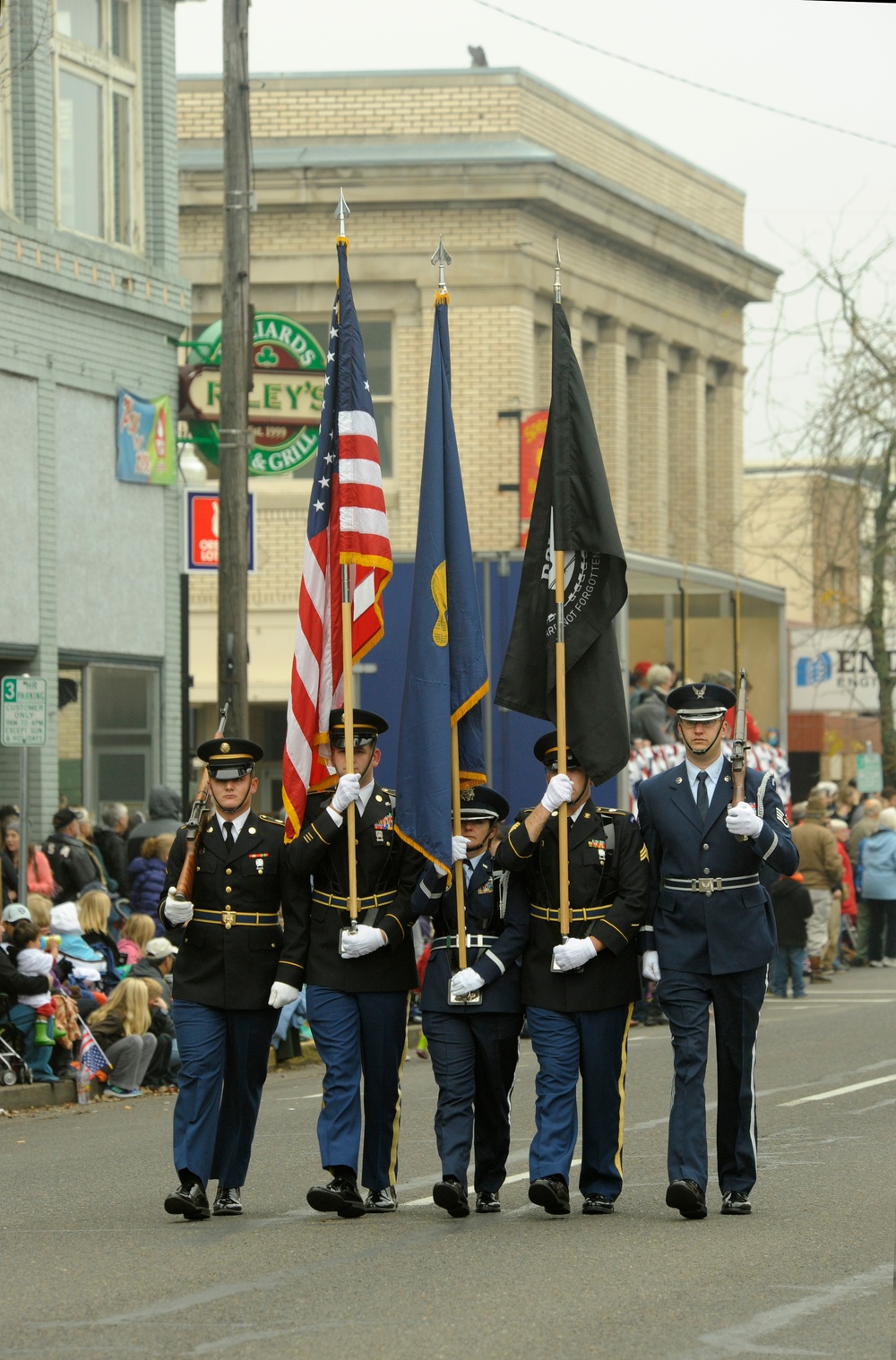 Albany Veterans Day Parade