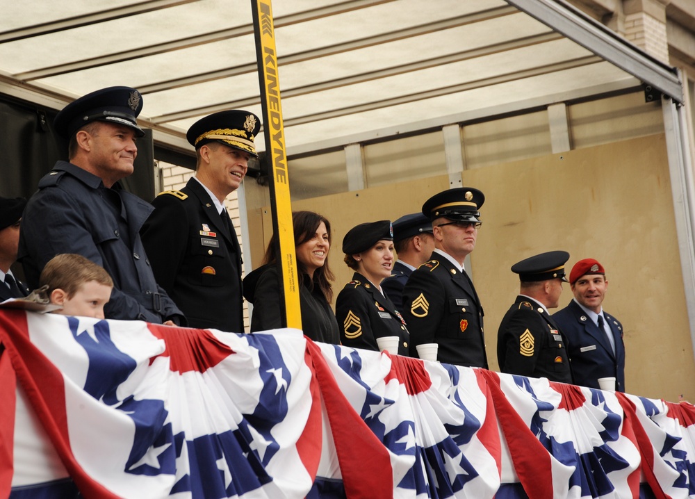 DVIDS Images Albany Veterans Day Parade [Image 4 of 4]