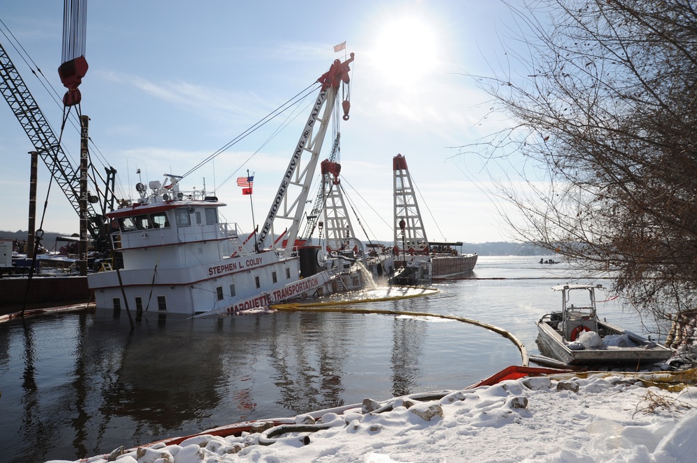 Stephen L. Colby Response crews commence lifting operations