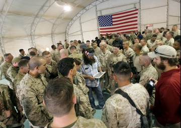 Duck Dynasty visits Marines in Afghanistan