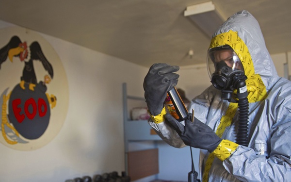 Breaking Bad with EOD – The Military’s Bomb Squad