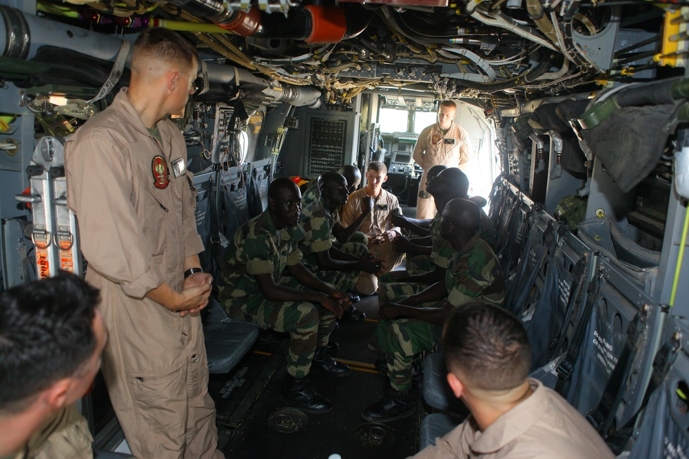 Marines conduct long-range flight into Senegal