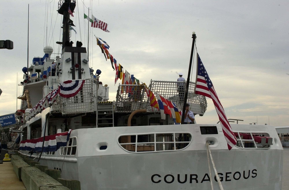 CUTTER COURAGEOUS DECOMMISSIONING CEREMONY