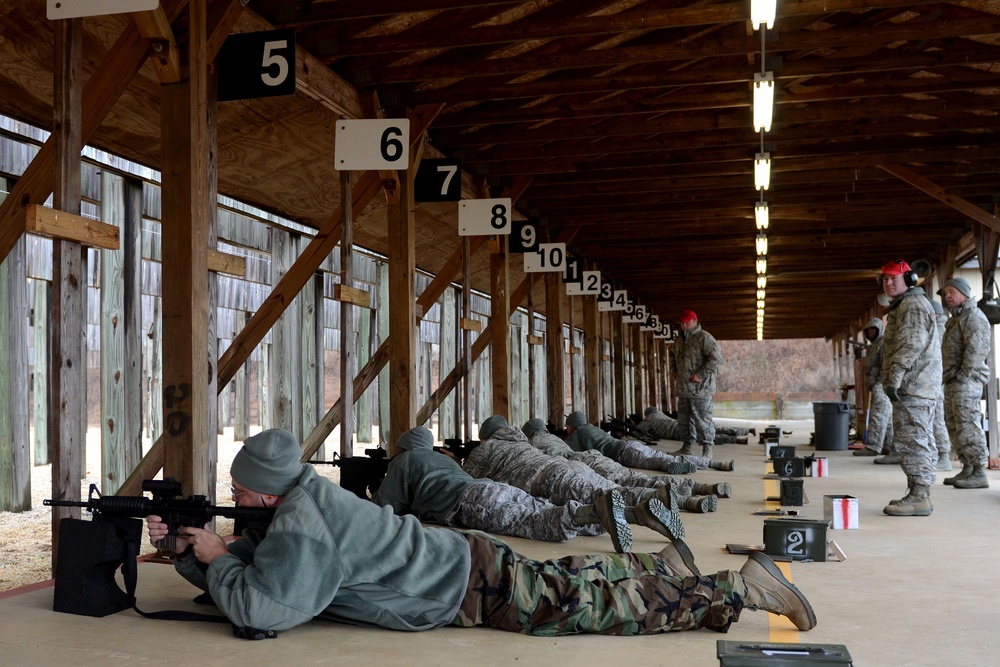 M4 carbine rifle range qualification