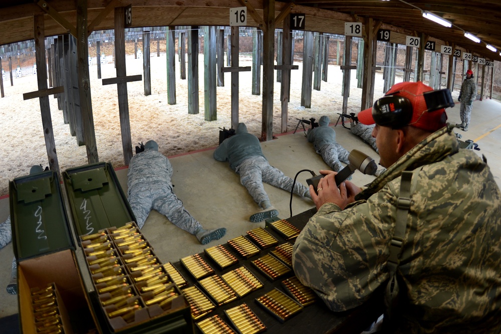 M4 carbine rifle range qualification