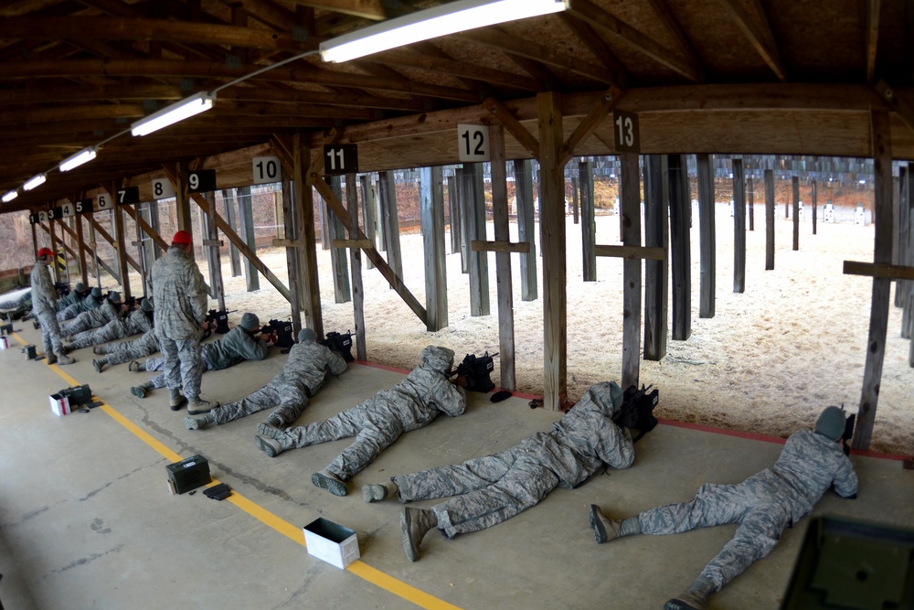 M4 carbine rifle range qualification