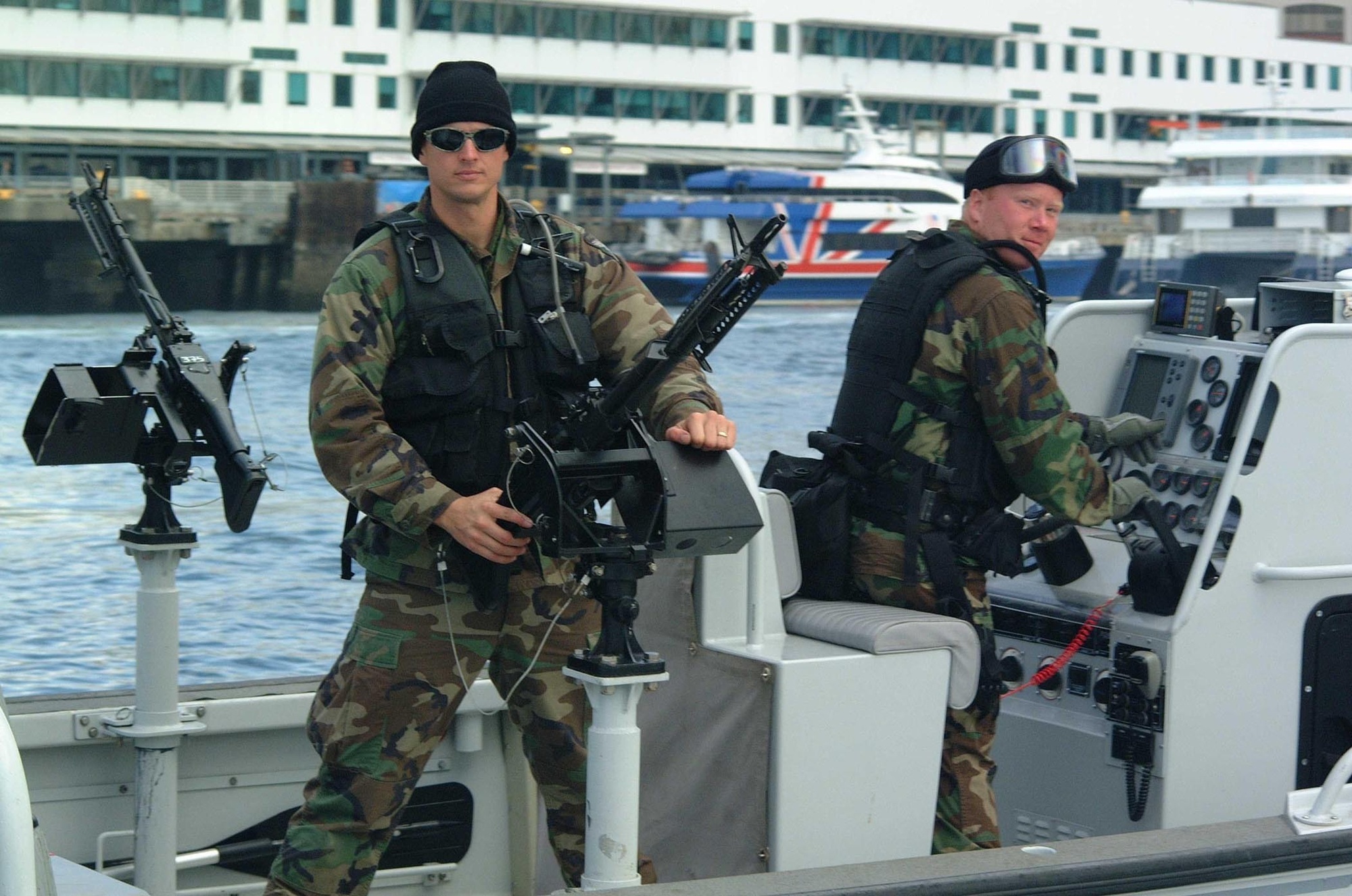 Port Security Unit 313 conducts joint training with King County Metro