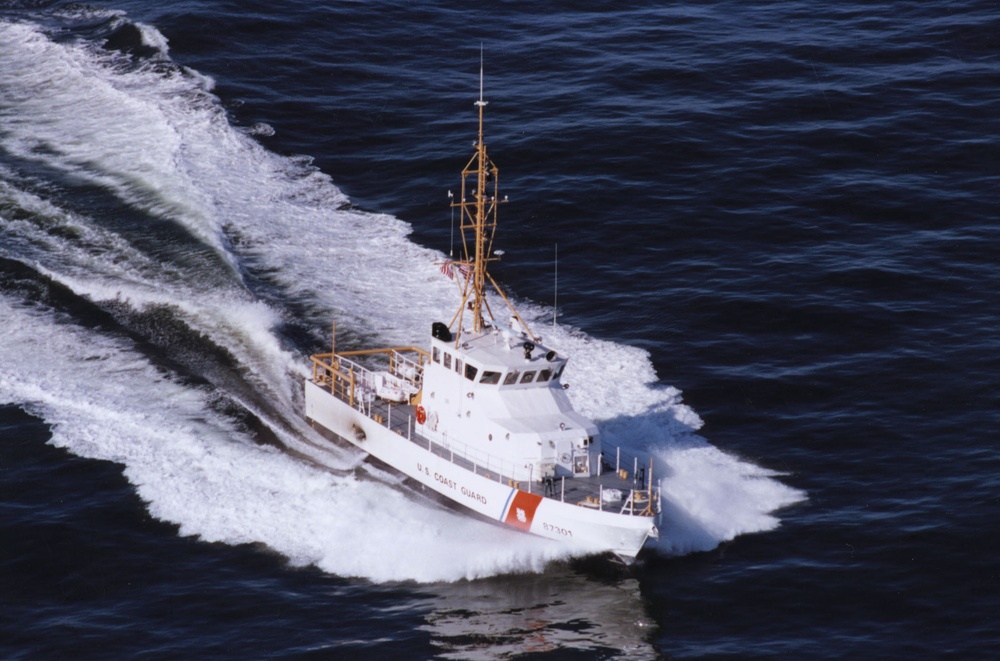 COAST GUARD CUTTER BARRACUDA (WPB 87301)