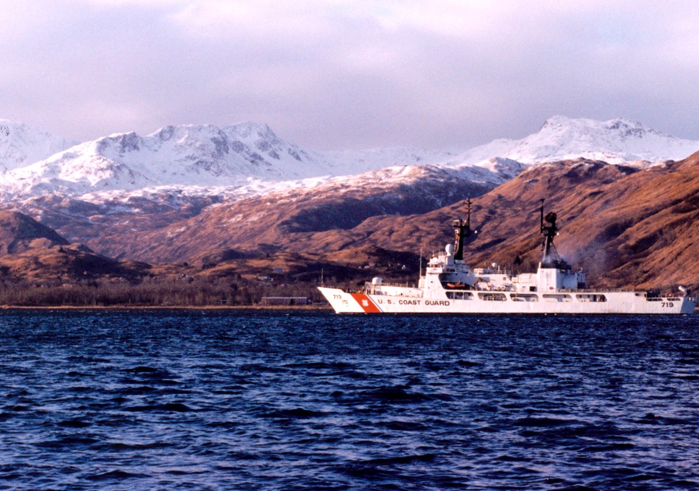 COAST GUARD CUTTER BOUTWELL (WHEC 719)