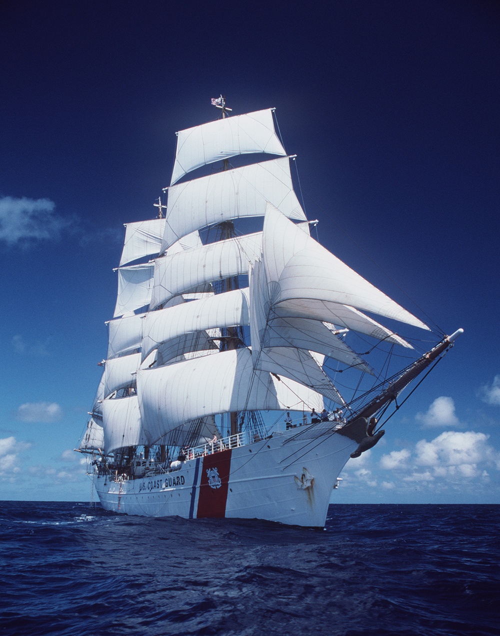 COAST GUARD BARQUE EAGLE