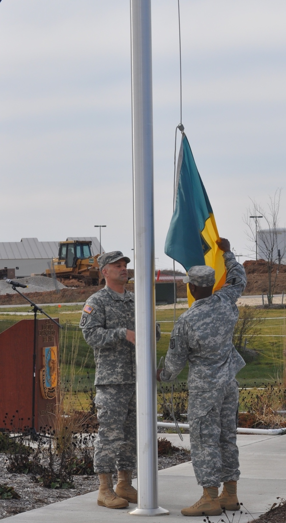 ‘Dauntless’ colors rise, make move official
