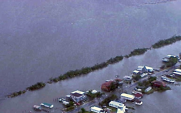 VAN AND DEBRIS HWY 1