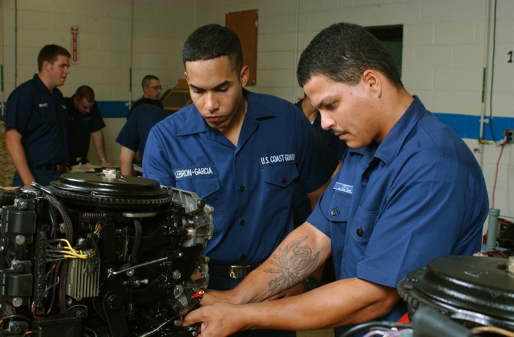 MACHINERY TECHNICIAN (MK)
