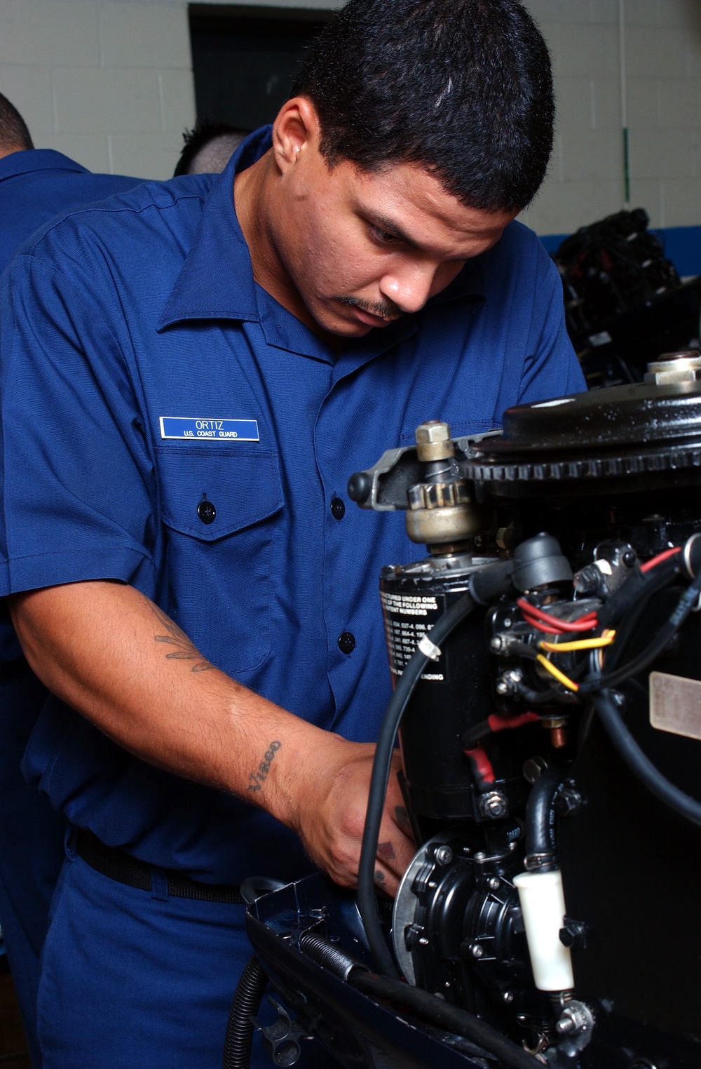 MACHINERY TECHNICIAN (MK)