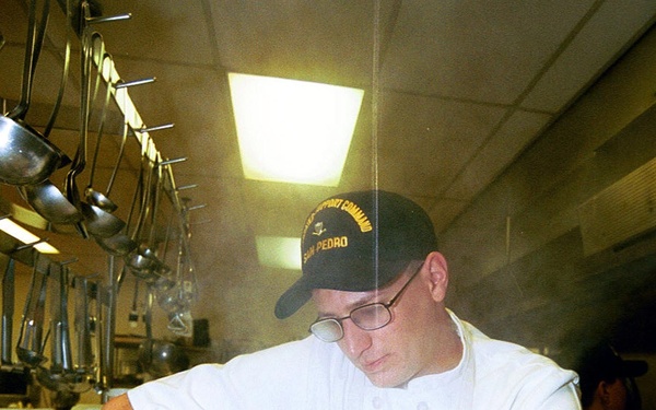 FOOD SERVICES SPECIALIST